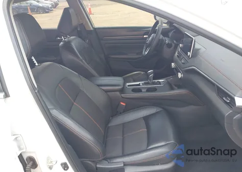 2020 Nissan Altima Sr Fwd z USA, uszkodzony, nr VIN 1N4BL4CVXLC242205